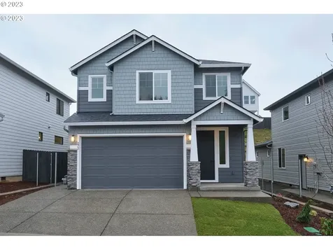 272 W Maple Street Washougal WA 98671