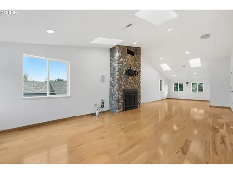 5194 NW 171st Place Portland OR 97229