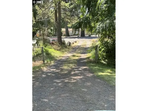 16400 SE Highway 224 Damascus OR 97089