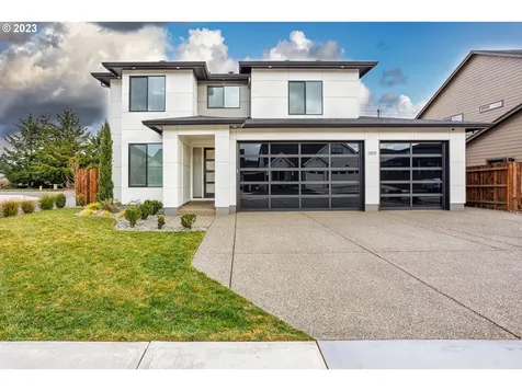 2819 Ne 171st Avenue Vancouver WA 98682