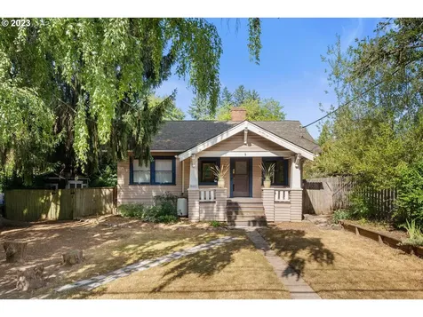 8441 Sw 30th Avenue Portland OR 97219