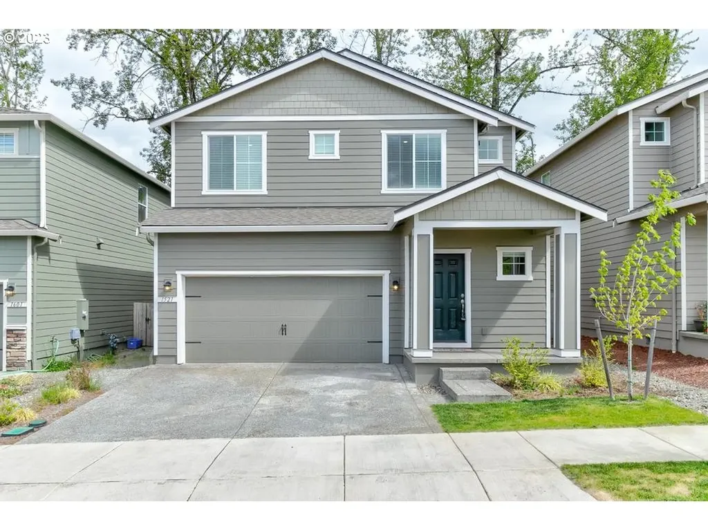 1521 W 15th Street La Center WA 98629