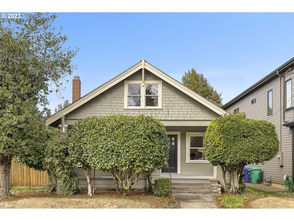 633 Se 49th Avenue Portland OR 97215
