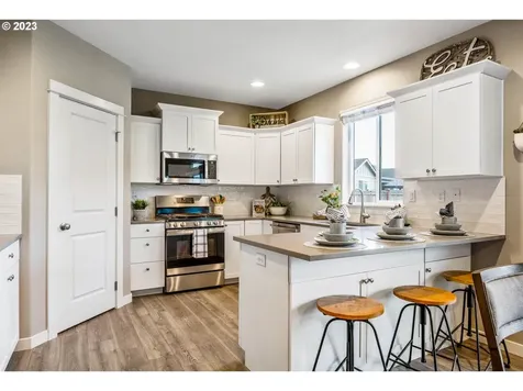 776 Cheadle Lake Court Lebanon OR 97355