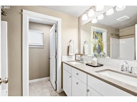 776 Cheadle Lake Court Lebanon OR 97355