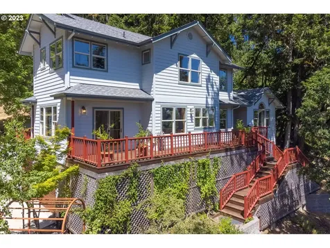3876 Monroe Street Eugene OR 97405