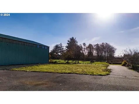 87702 17th Street SE Bandon OR 97411