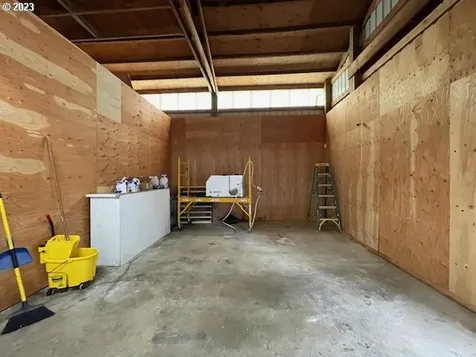 87702 17th Street SE Bandon OR 97411