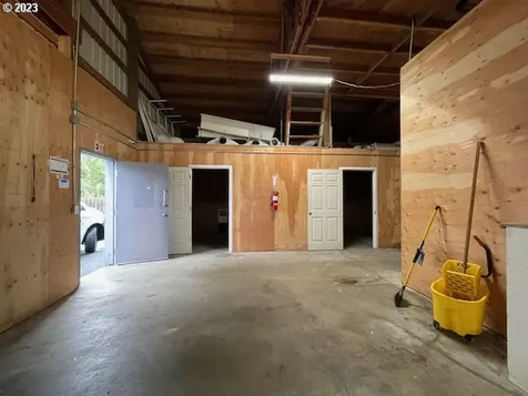 87702 17th Street SE Bandon OR 97411