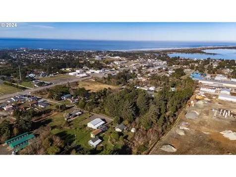 87702 17th Street SE Bandon OR 97411