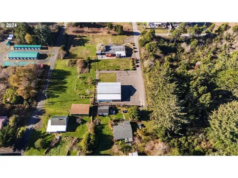 87702 17th Street SE Bandon OR 97411