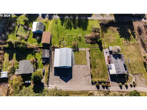 87702 17th Street SE Bandon OR 97411