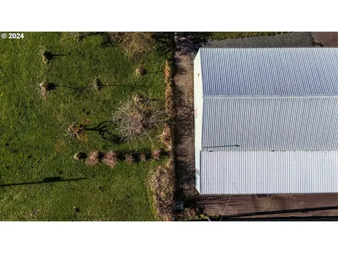 87702 17th Street SE Bandon OR 97411