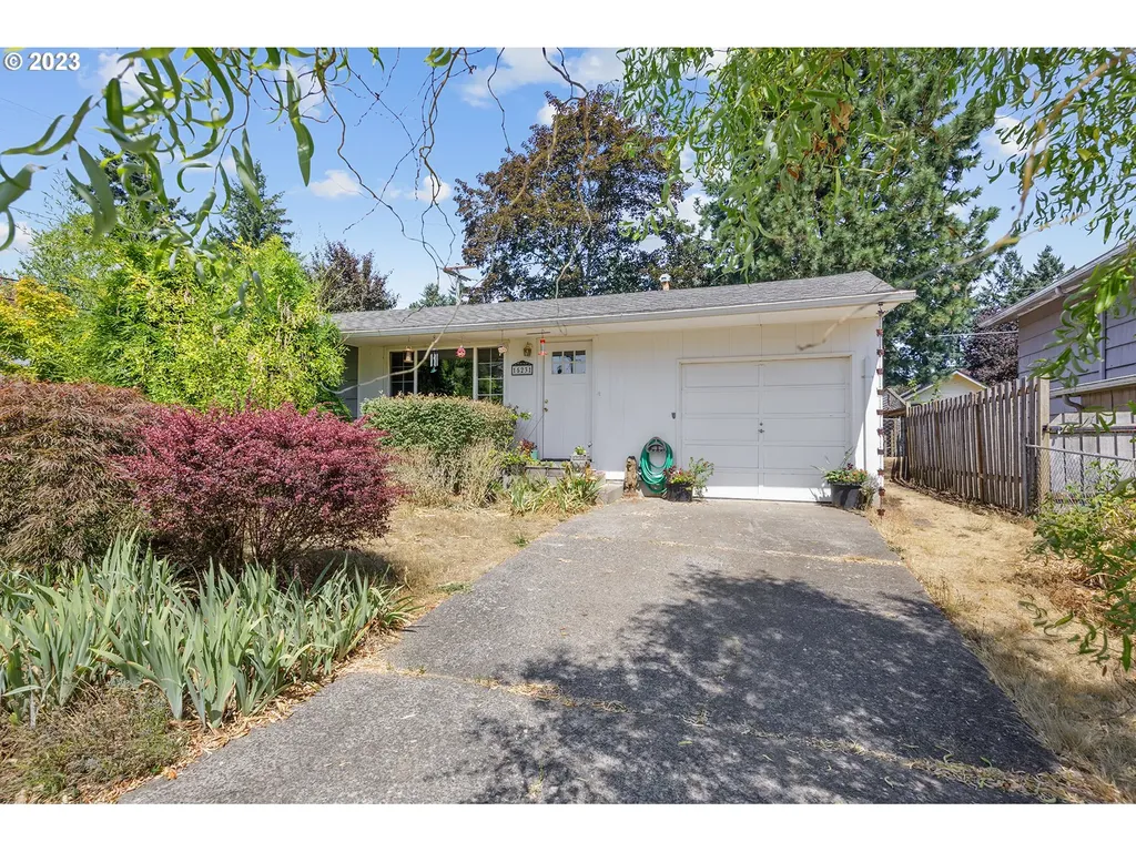 15231 Se Clay Court Portland OR 97233