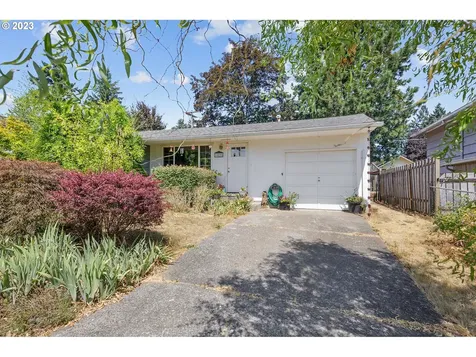 15231 Se Clay Court Portland OR 97233