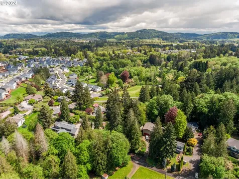 15020 Se Barbara Welch Lane Portland OR 97236
