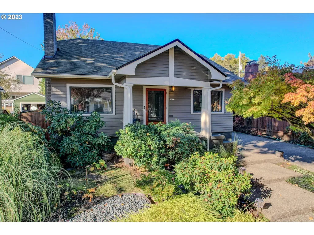 3953 Ne 16th Avenue Portland OR 97212