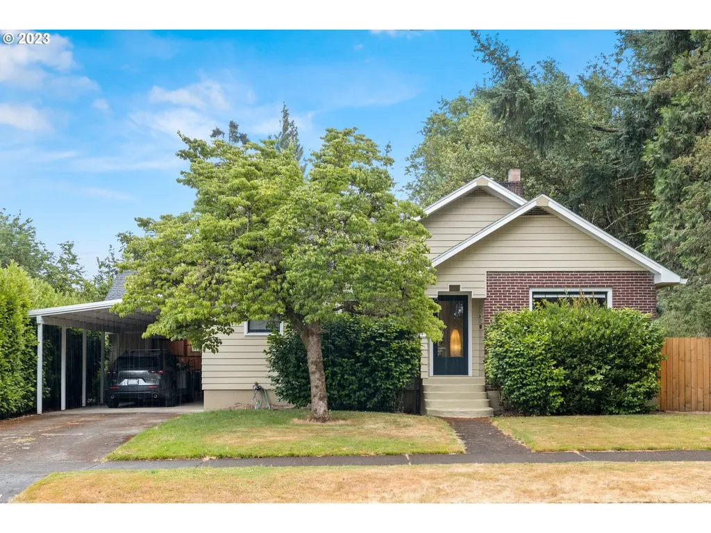1909 Elm Street Forest Grove OR 97116