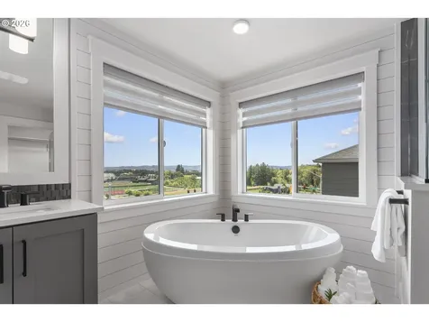 17424 SW Dotterel Lane Beaverton OR 97007