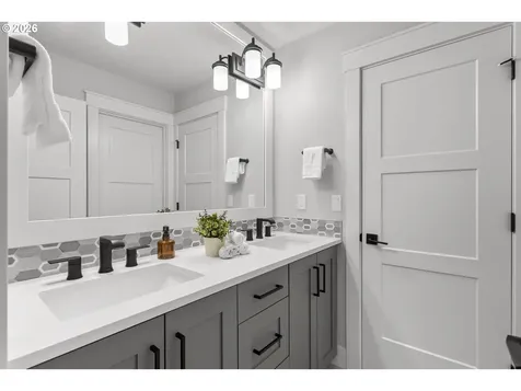17424 SW Dotterel Lane Beaverton OR 97007