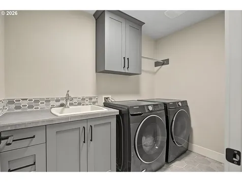 17424 SW Dotterel Lane Beaverton OR 97007