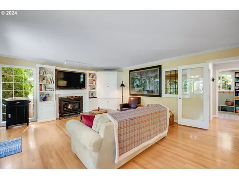 3639 Sw Arnold Street Portland OR 97219