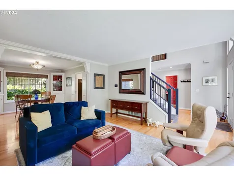 3639 Sw Arnold Street Portland OR 97219