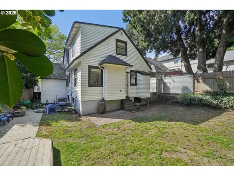 3220 NE 33rd Avenue Portland OR 97212