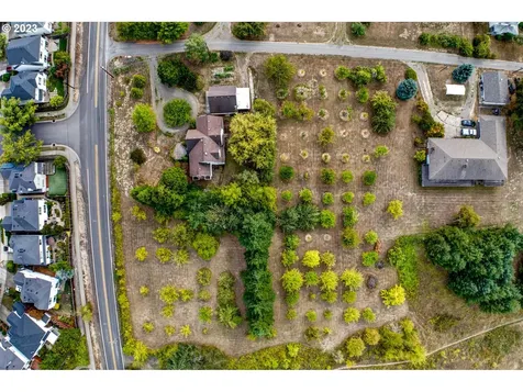 4255 NW 174th Avenue Portland OR 97229