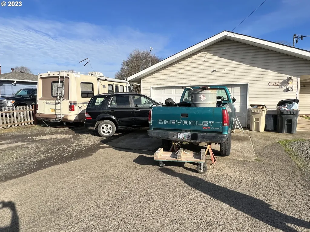 3787 Glendale Street Se Albany OR 97322
