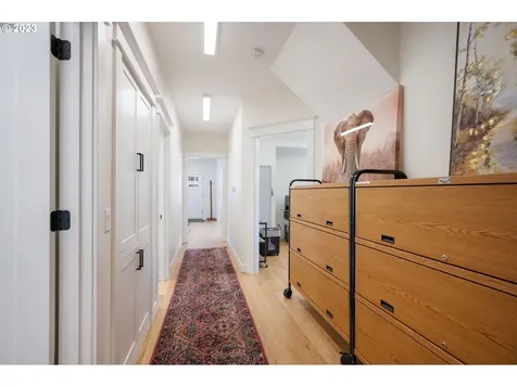 1005 N Main Avenue Gresham OR 97030