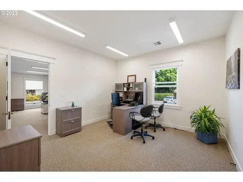 1005 N Main Avenue Gresham OR 97030