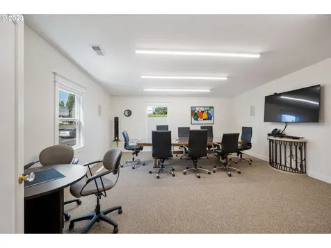 1005 N Main Avenue Gresham OR 97030