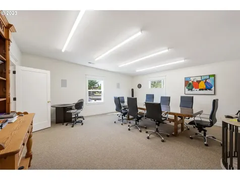 1005 N Main Avenue Gresham OR 97030