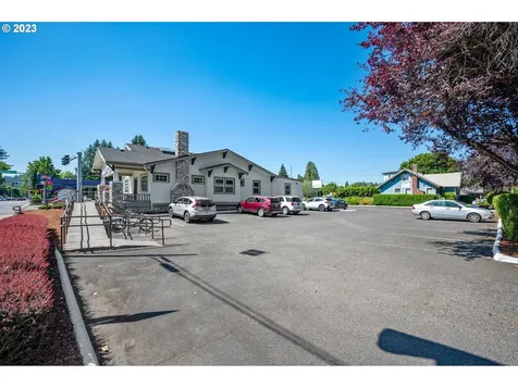 1005 N Main Avenue Gresham OR 97030