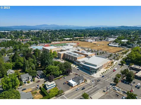 1005 N Main Avenue Gresham OR 97030