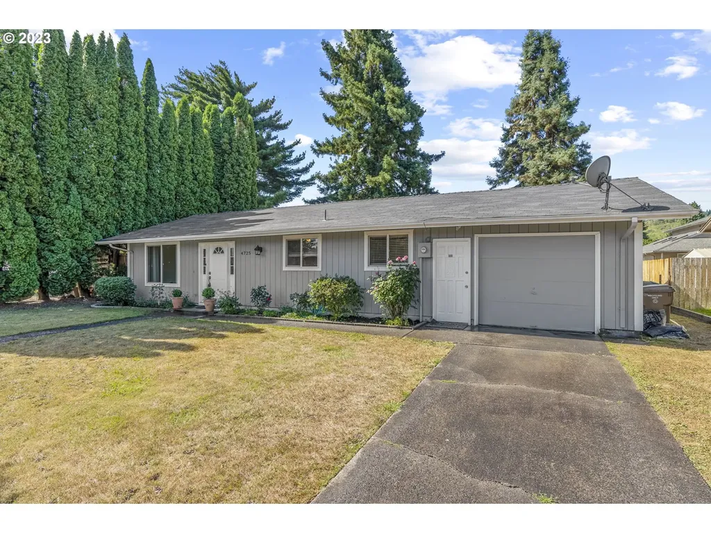 4725 Merlin Street Longview WA 98632