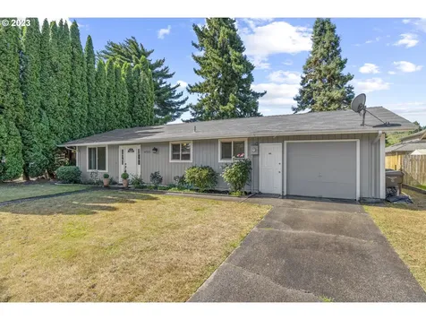 4725 Merlin Street Longview WA 98632