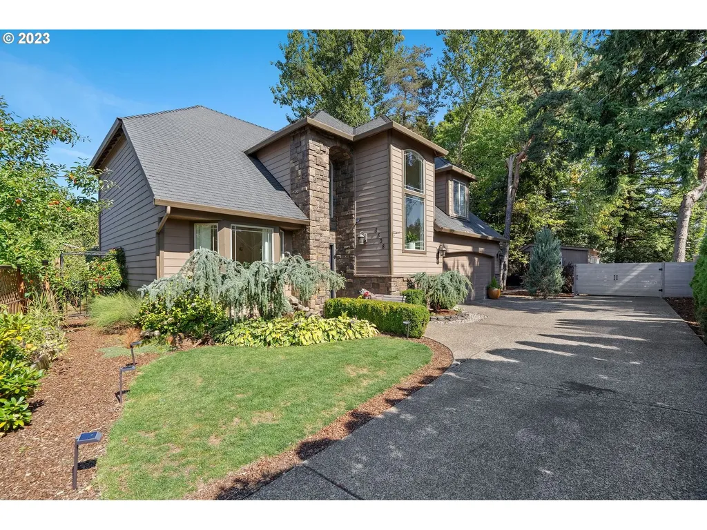 8508 SE 141st Avenue Portland OR 97236