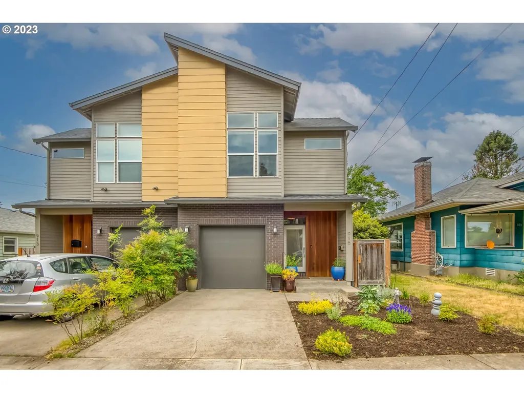 915 Ne 63rd Avenue Portland OR 97213