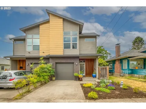 915 Ne 63rd Avenue Portland OR 97213