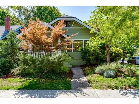 1190 W 11th Avenue Eugene OR 97402