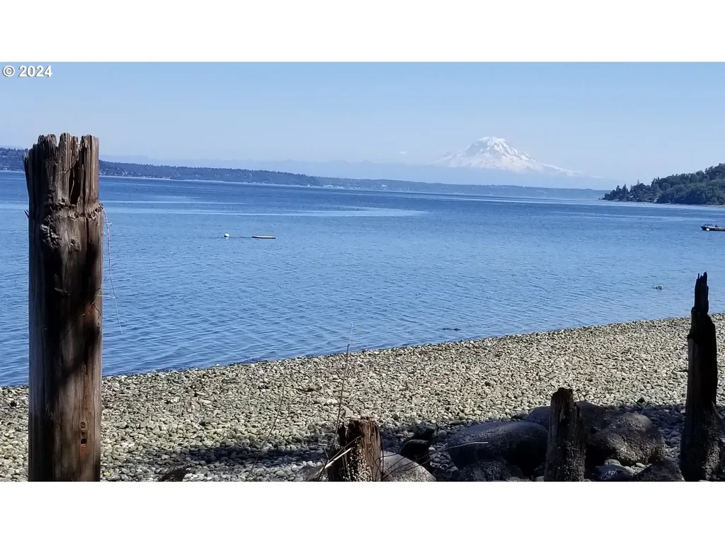 Cunliffe Road SW Vashon WA 98070