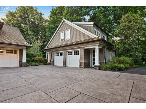 3347 Se Riverwood Lane Vancouver WA 98683