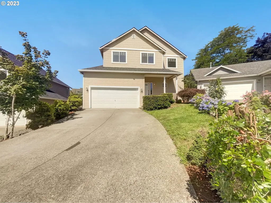 18131 Deloris Avenue Sandy OR 97055