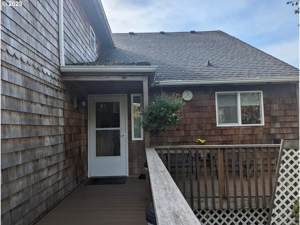 1657 Lea Way Seaside OR 97138