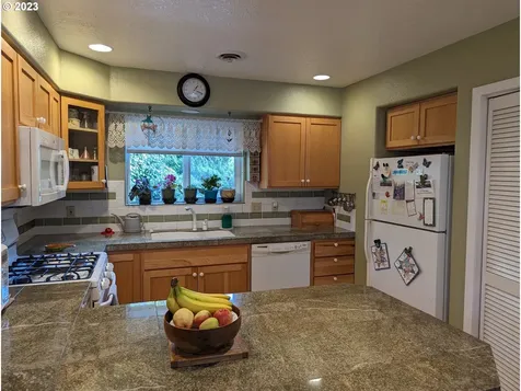 1657 Lea Way Seaside OR 97138