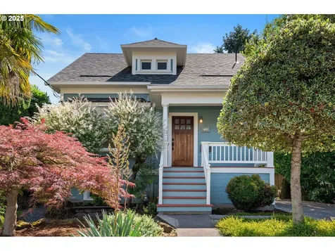 724 NE 28th Avenue Portland OR 97232
