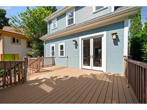 724 NE 28th Avenue Portland OR 97232