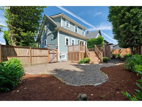 724 NE 28th Avenue Portland OR 97232